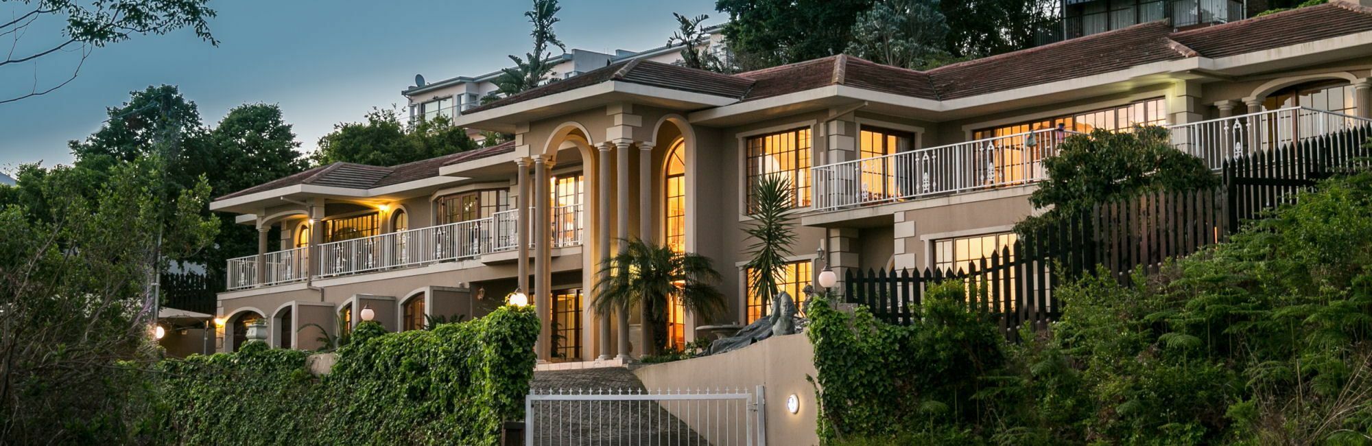 فندق Moncrieff Manor كنيسنا المظهر الخارجي الصورة